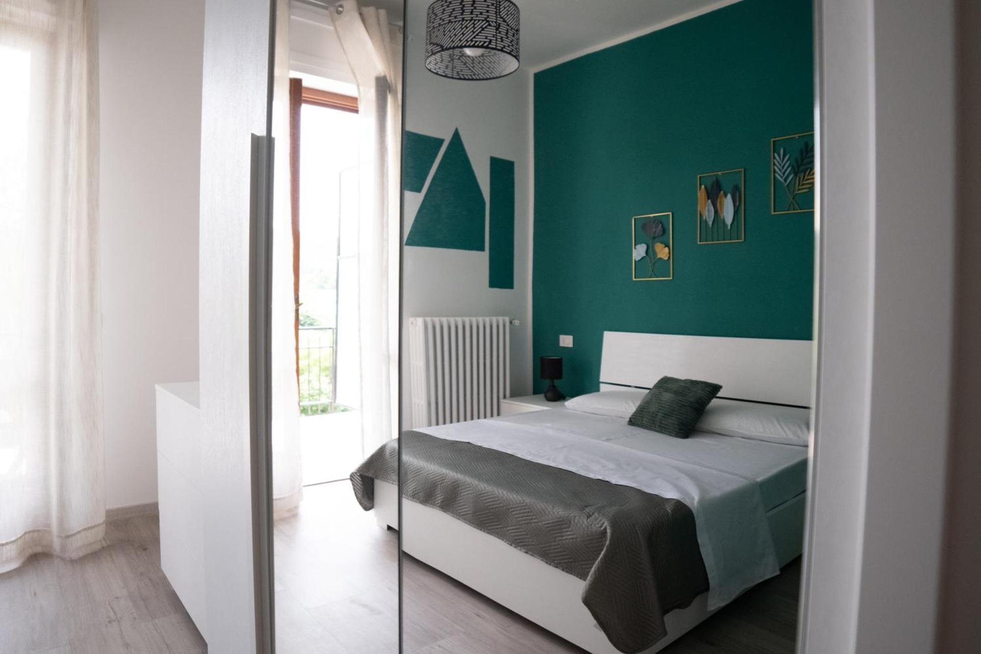 Casa Vacanze Aria Leggiuno Eksteriør billede