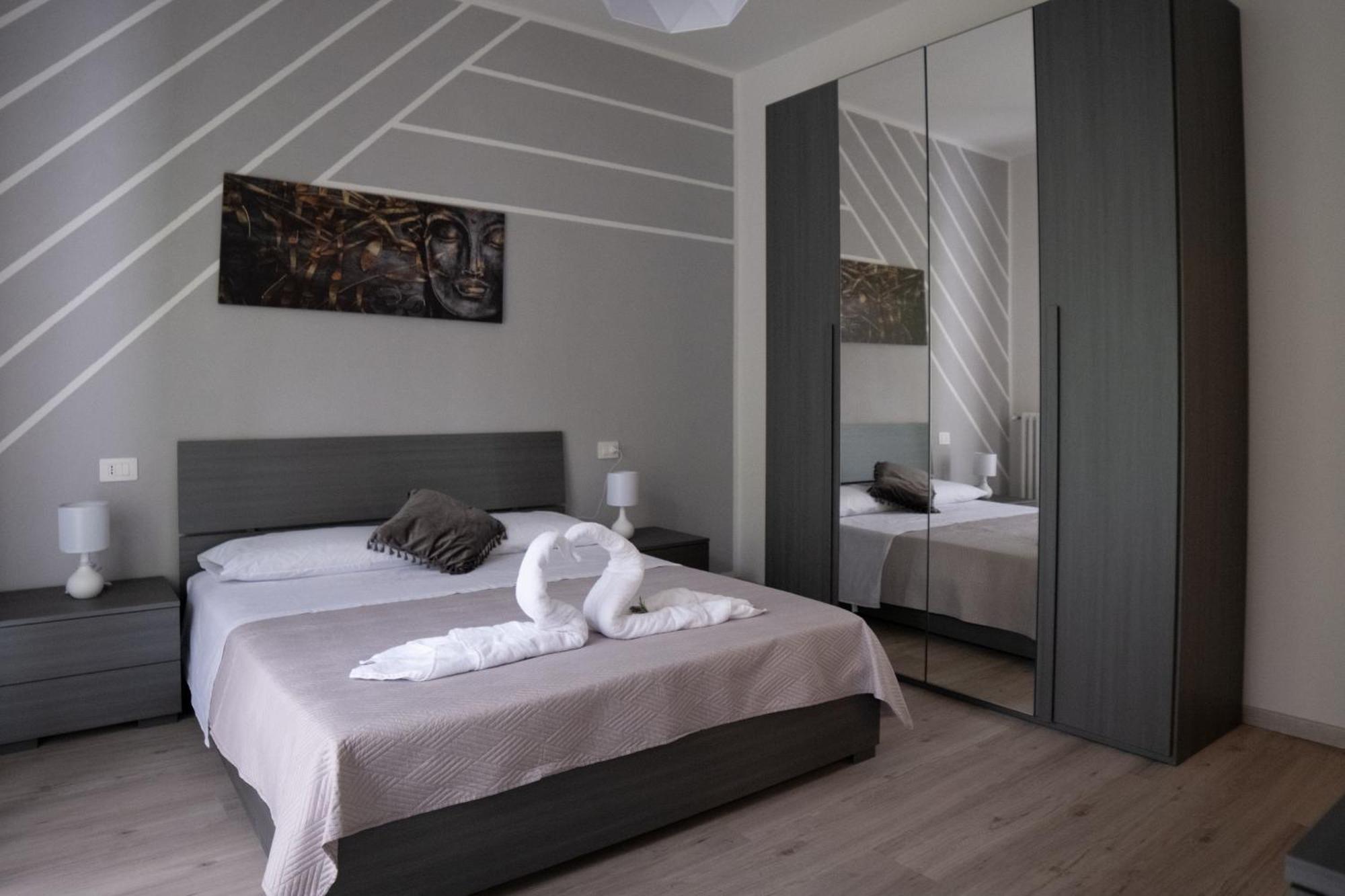 Casa Vacanze Aria Leggiuno Eksteriør billede