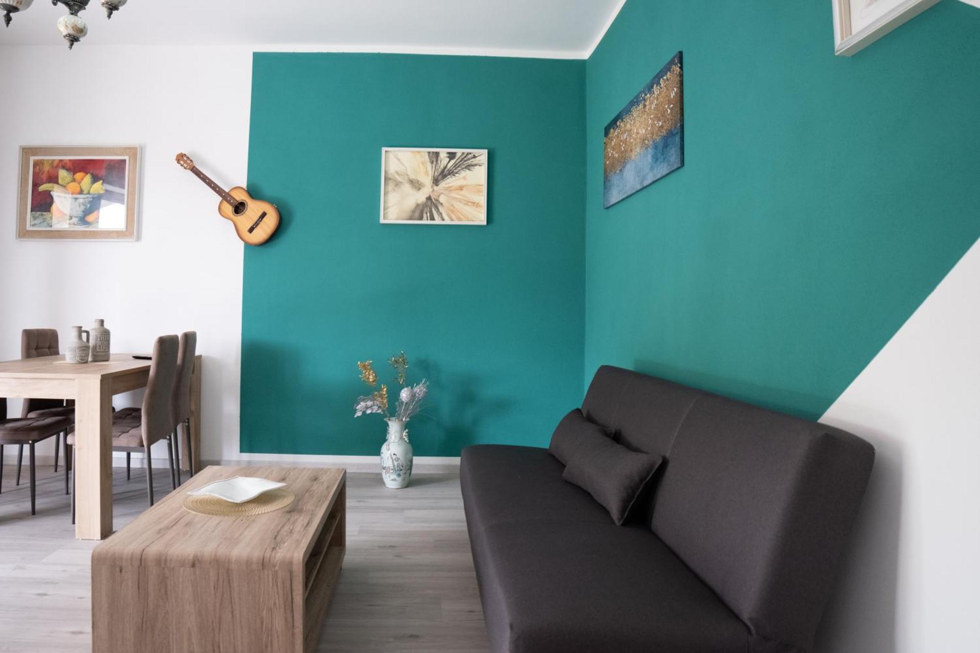 Casa Vacanze Aria Leggiuno Eksteriør billede